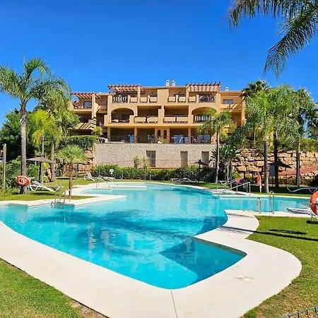 Hacienda Del Senorio De Cifuentes *