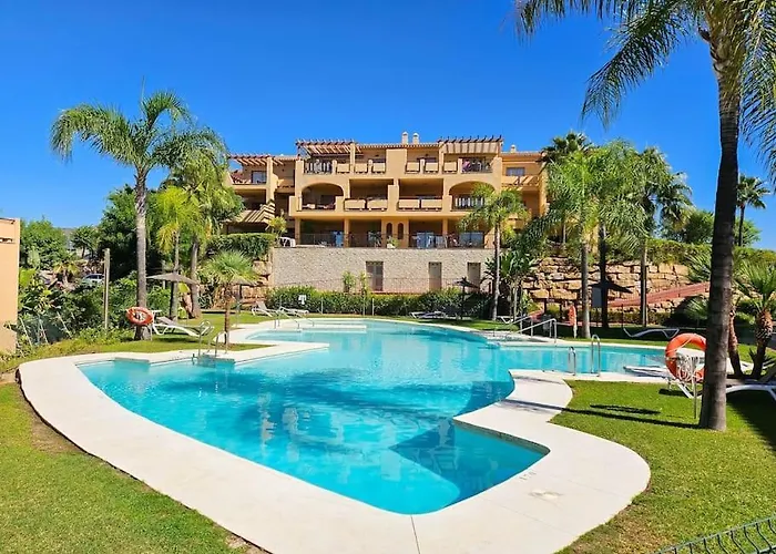 Hacienda Del Senorio De Cifuentes *